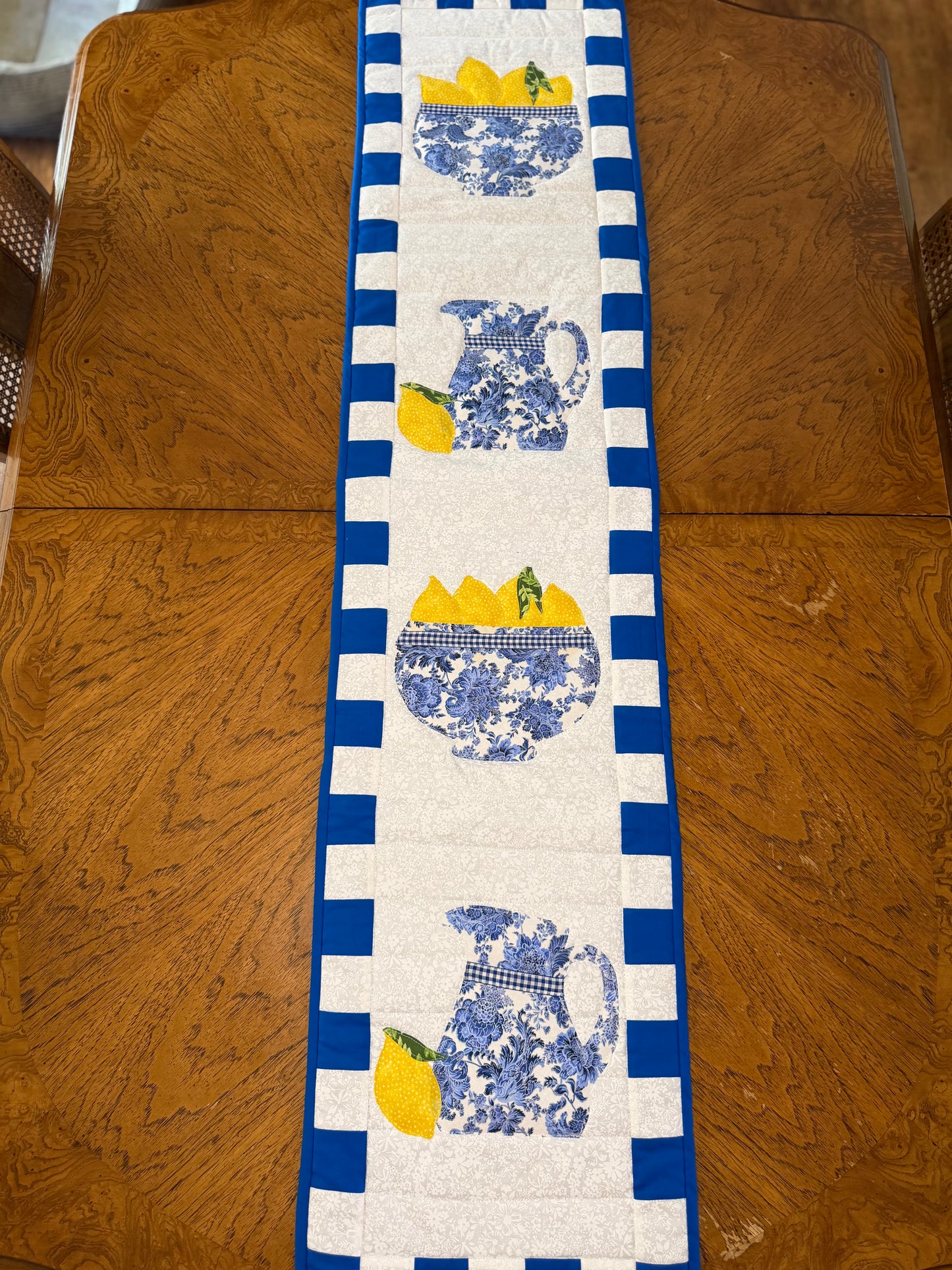 Summer Lemon Table Runner