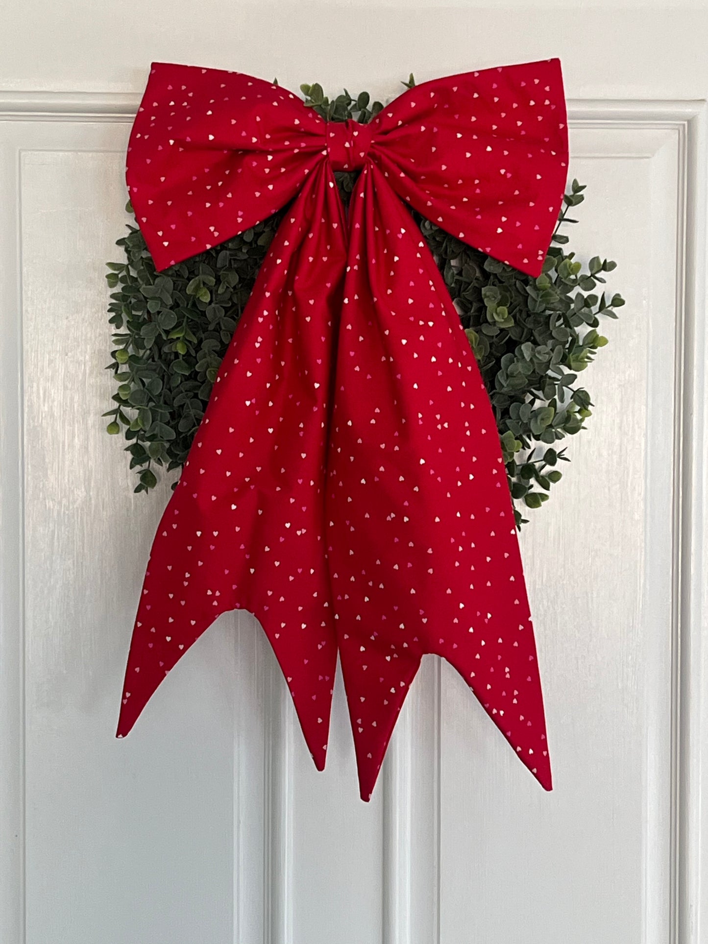 Scarlet Hearts Bow