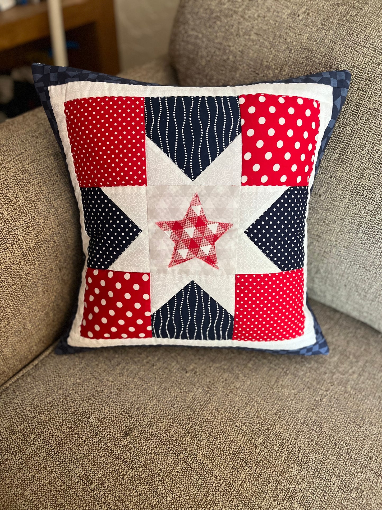 Patriotic Pillow Cover - Red Checkered Star